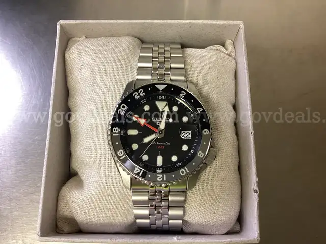 Seiko 5 Sport Automatic GMT watch, Model SSK001