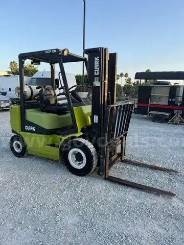 1997 Clark CGP20 Forklift