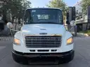 2016 Freightliner M2 106
