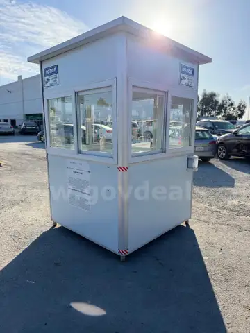 Portable Security / Parking Booth – 5’ x 5’ x 7.5’