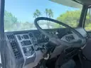 1999 Freightliner FL70