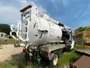 2005 Sterling L7500 &#x26; 2005 GapVax MC1005 Vacuum Body
