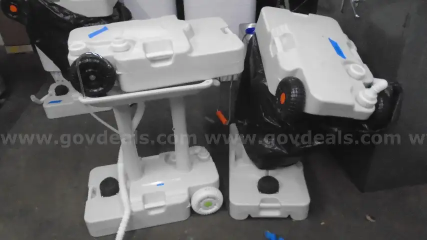 Lot of 2 Portable Sinks