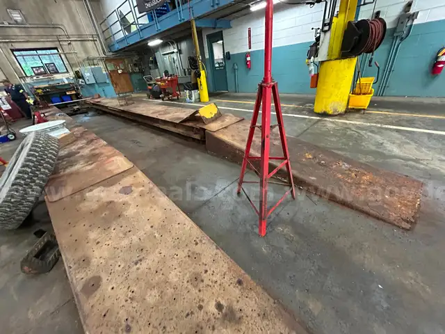 Advantage 75k Hydraulic Lift w/ Control Box