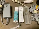 Wii Game Console w/ Accessories