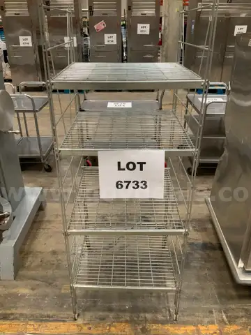 Wire shelving