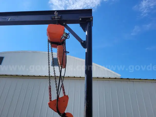 CM Lodestar Hoist