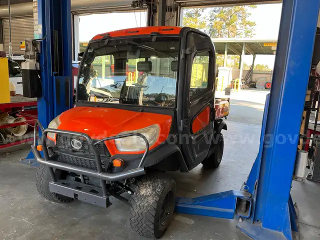 KUBOTA RTV-X1100C 4X4 WITH CAB