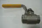 419 PCS. VALVES BULK LOT, NEVER USED.