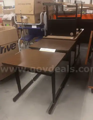 Lot of 6 Work Stations