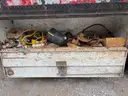 2001 Ford F-450 SD Regular Cab Flatbed Pickup