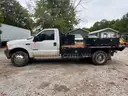 2001 Ford F-450 SD Regular Cab Flatbed Pickup