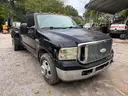 2005 Ford F-350 SD XLT Crew Cab Long Bed 2WD DRW