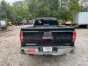2017 GMC Sierra 1500 SLT Crew Cab 4WD Pickup