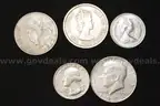 (9) 1976 $2 Bills &#x26; Foreign Coins