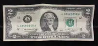 (4) 1976 $2 Bills and (2) Pins