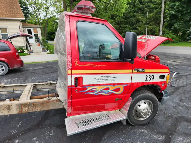 2002 Ford Econoline