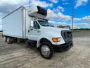 2009 Ford F-750 20&#x27; BOX TRUCK CARRIER REEFER