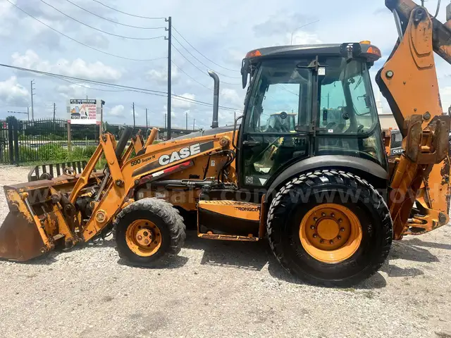 2011 Case 590 Sper N  4x4 loader backhoe