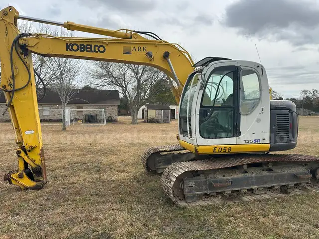 2007 Kobelco SK135SRLC-1E Excavator * See Video*