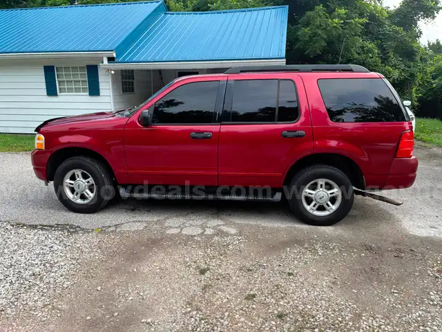 2005 Ford Explorer