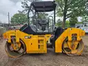 Caterpillar CB7 Asphalt Roller