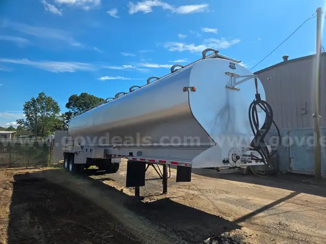 2016 walinga bulk feed trailer