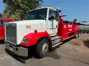 1999 Freightliner Tow Truck with Vulcan V50 Wrecker Bed