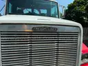 1999 Freightliner Tow Truck with Vulcan V50 Wrecker Bed