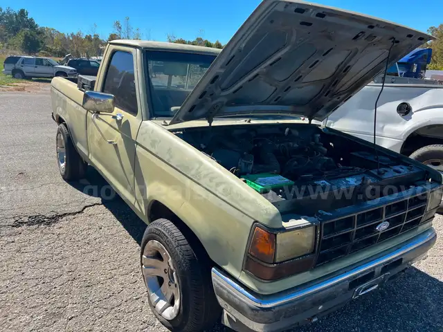 1990 Ford Ranger Reg. Cab Long Bed 2WD
