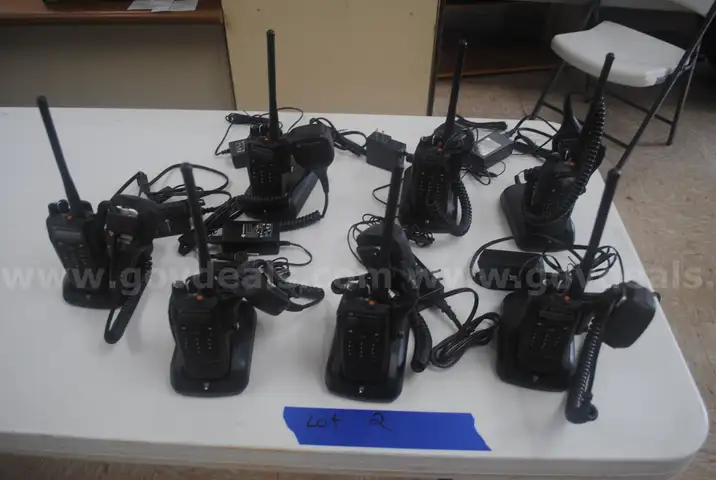 Lof of 7 Motorola Mototurbo Radios