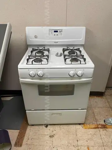 Gas Range - 4 burner