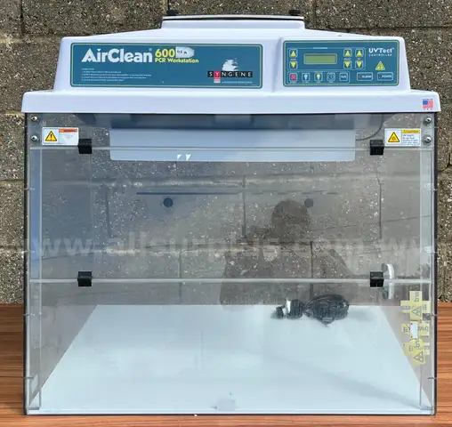 Airclean 600 PCR Workstation