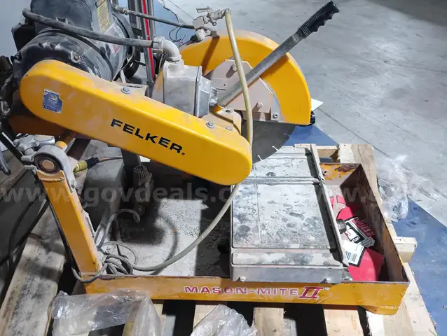 Felker Electric Masonry Block Saw
