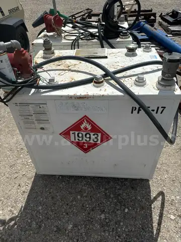 Diesel Tank, 3&#x2019;5 x 2&#x2019;6 x 3&#x2019;2, Midwest Industrial Tanks, Qty 2