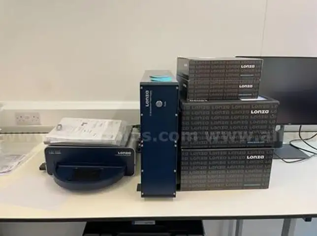 Lonza AAU-1001 HT Electroporator