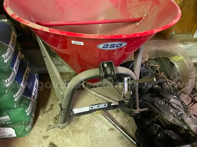 2003 3 Point Fert Spreader