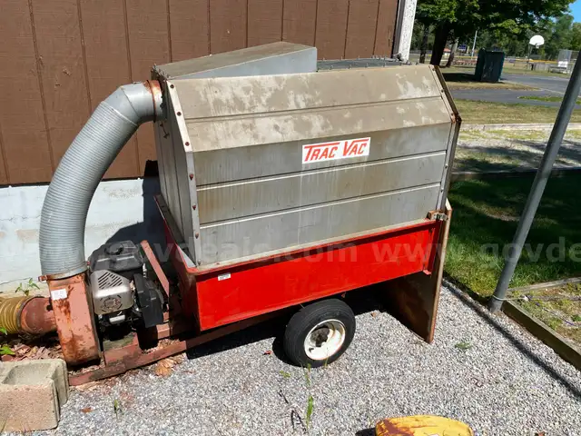 1992 Trac Vac 580