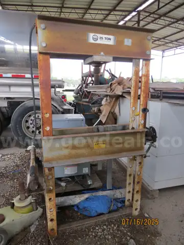 Hydraulic Press 25 Ton