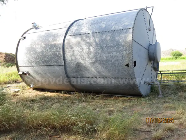16 Foot Water Storage Tank