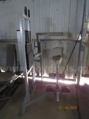 Abdominal Machine