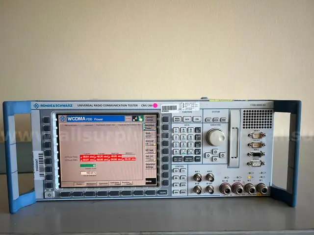 Rohde &#x26; Schwarz CMU200 Universal Radio Communication Tester