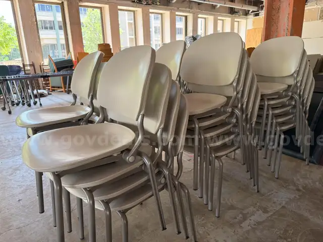 Lot of 60 KI Select Chairs