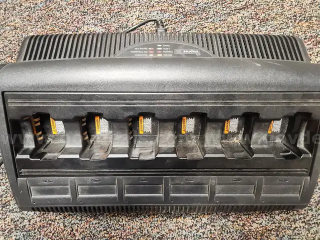 Motorola Impress 6-Bay Charger Station