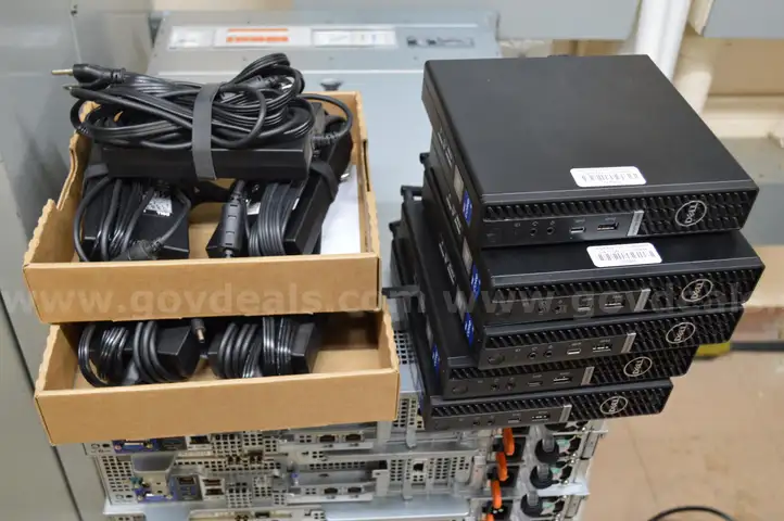 Group of 5 Computers