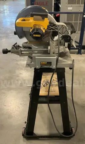 DeWalt DW705 12" Compound Miter Saw and Stand