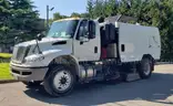 2019 International 4300 Schwarze A7 Tornado Regenerative Air Street Sweeper