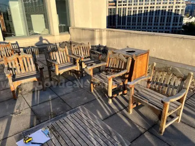 Smith &#x26; Hawken premium teak patio furniture