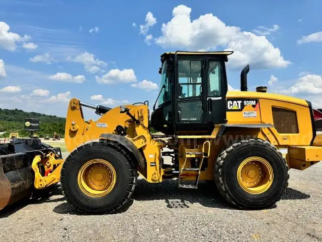2020 Caterpillar 938M 4WD Articulated Wheel Loader