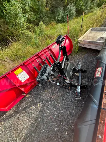 9&#x2019; Boss Snow Plow